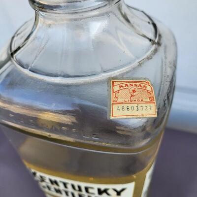 VINTAGE LARGE KENTUCKY GENTLEMAN GLASS LIQUOR BOTTLE - KANSAS STAMP