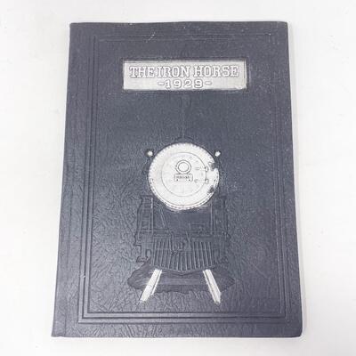 1929 â€œTHE IRON HORSEâ€ SANTA FE RAILWAY SYSTEM APPRENTICES BOOK