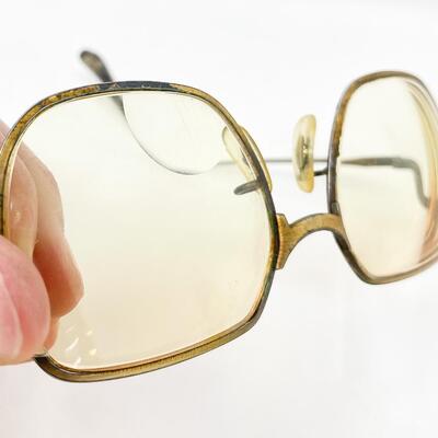 VINTAGE BIFOCAL GLASSES & CASE