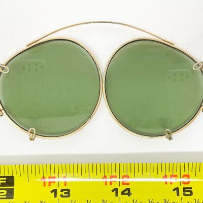 VINTAGE RAY-BAN CLIP-ON SUNGLASSES W/ CASE