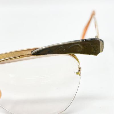 VINTAGE B&L EYEGLASSES W/ 1/10  12K GOLD FILLED FRAME W/ CASE