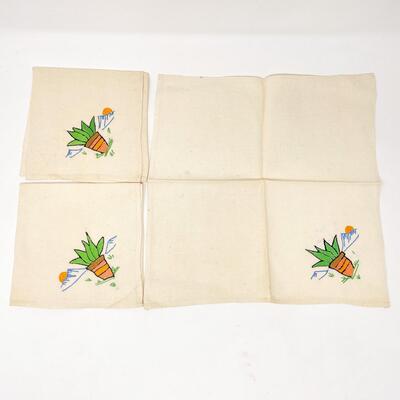 EASTER/SPRING 11â€ CLOTH NAPKINS W/ EMBROIDERED CARROTS - SET OF 3
