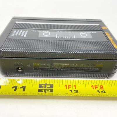GE MINI CASSETTE TAPE PLAYER & RECORDER
