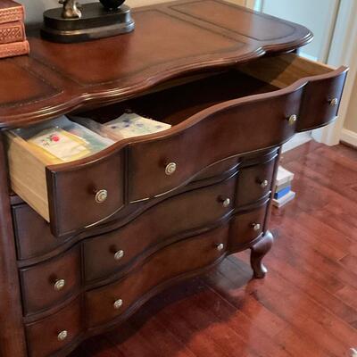 Macys Furniture 4 Drawer Chest