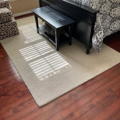 6â€™ x 9â€™ Crate and Barrel Madison Bisque Rug retail $299 1 of 2