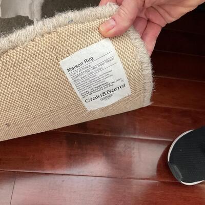 6â€™ x 9â€™ Crate and Barrel Madison Bisque Rug retail $299 1 of 2