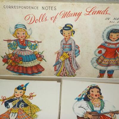 1950's Corrrespondance Cards " DOLLS OF MANY LANDS"