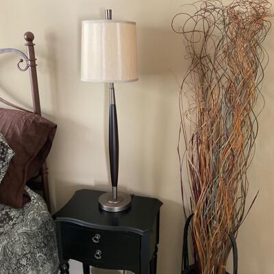Tall thin Lamp