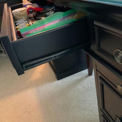 Bombay Co Partners Desk with 2 Towers and Removable Glass top