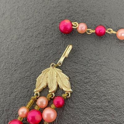 VINTAGE PINK & RED BEADED 3 STRAND NECKLACE