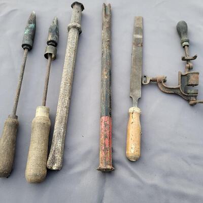 LOT OF ANTIQUE TOOLS - 6pc