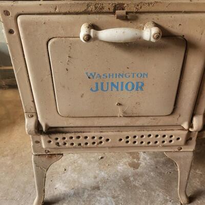 ANTIQUE WASHINGTON JUNIOR GAS STOVE - PROJECT PIECE
