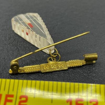 UNIQUE VINTAGE PLASTIC BROOCH W/ GOLD & RED DETAIL