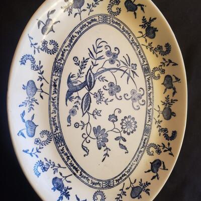 USA blue and white onion platter 10 x 13