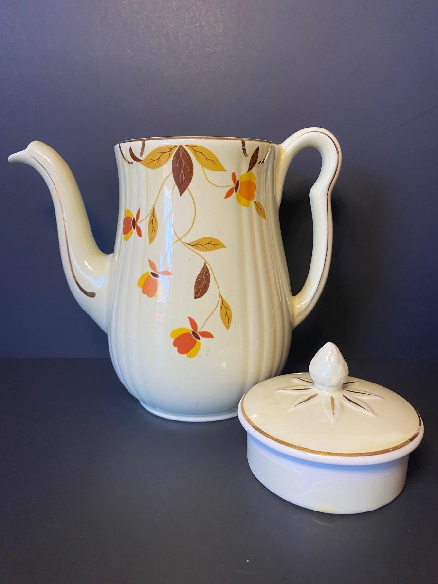LOT 88G Hall’s Kitchenware Teapot "Autumn Leaf" Pattern