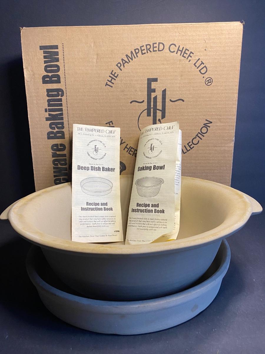 LOT 145G Pampered Chef Baking Bowl and Gingerbread House