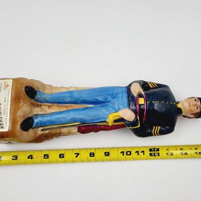 KENTUCKY GENTLEMAN LIQUOR DECANTER - NORTH UNION SOLIDER