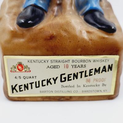 KENTUCKY GENTLEMAN LIQUOR DECANTER - NORTH UNION SOLIDER