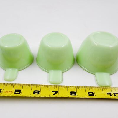 JADEITE GREEN GLASS MEASURING CUPS 3 PC