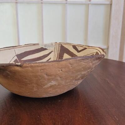 Lot 27: Antique Acoma Pueblo Pottery- Bowl