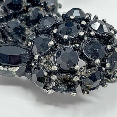 VINTAGE BLACK POODLE JEWELED BROOCH