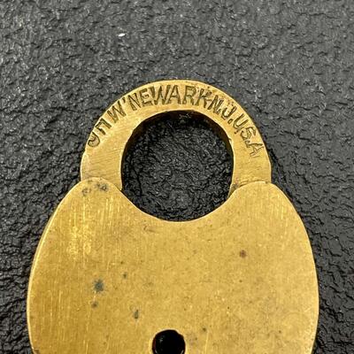 VINTAGE MINI PADLOCK & KEY
