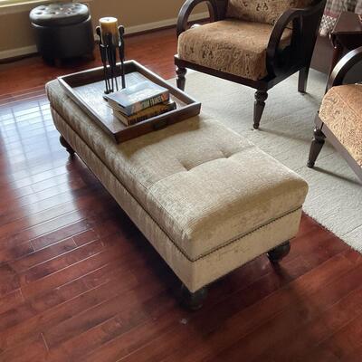 Macys Furniture Storage Bench Retail $299