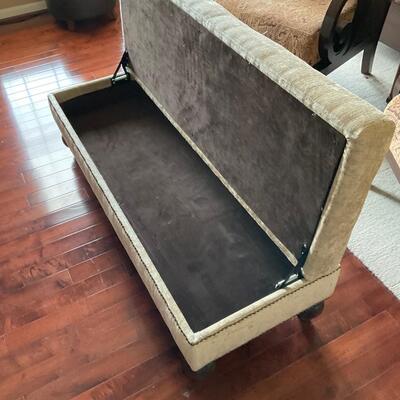 Macys Furniture Storage Bench Retail $299