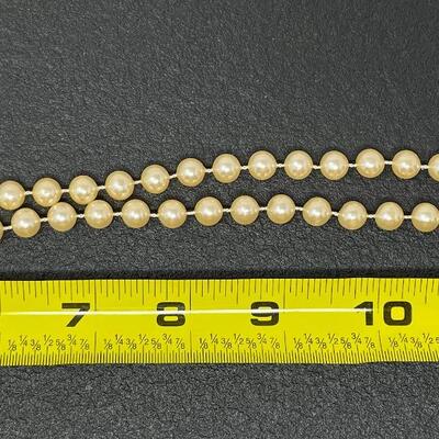 VINTAGE FAUX PEARL CHOKER NECKLACE