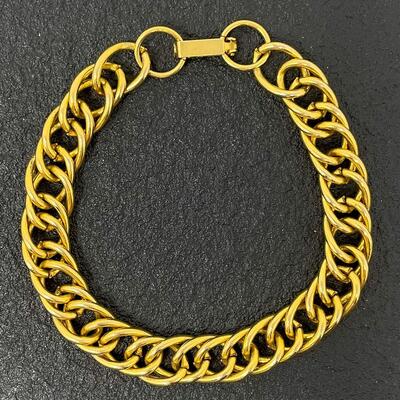GOLD TONED TWISTED CHAIN BRACELET