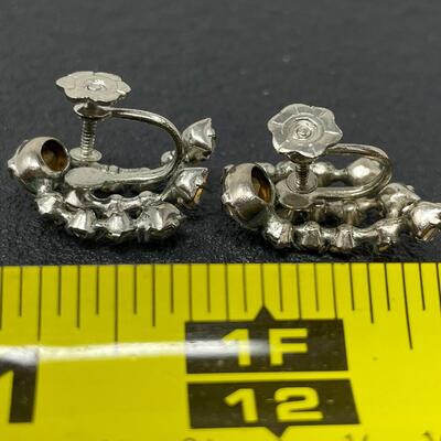 VINTAGE RHINESTONE & SILVER TONED EARRINGS
