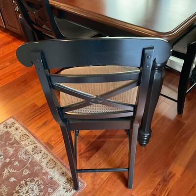 Macys Furniture Bar Height Kitchen Table and 4 Bar Height Chair extra Leaf