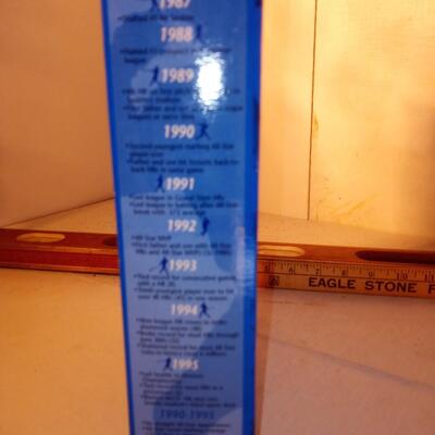 Rare Ken Griffey Jr Honey Frosted Wheaties Box (Unopened) Seattle Mariners