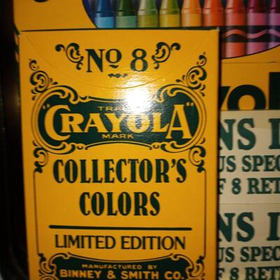 Vintage 1991 Crayola Collectors Colors Limited Edition Crayons Tin Box