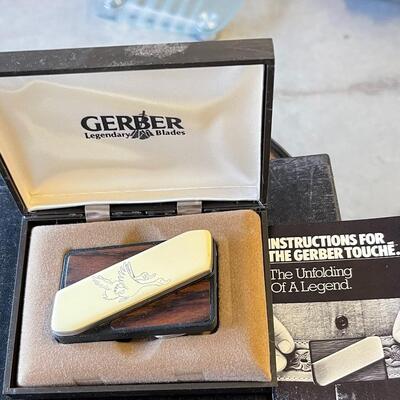 Vintage Gerber 1980's Belt Buckle Knife