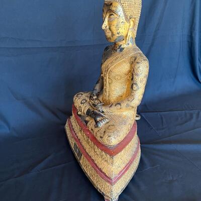 Antique Thai Gilt Lacquered Bronze Seated Meditation Buddha Statue