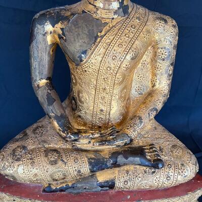 Antique Thai Gilt Lacquered Bronze Seated Meditation Buddha Statue