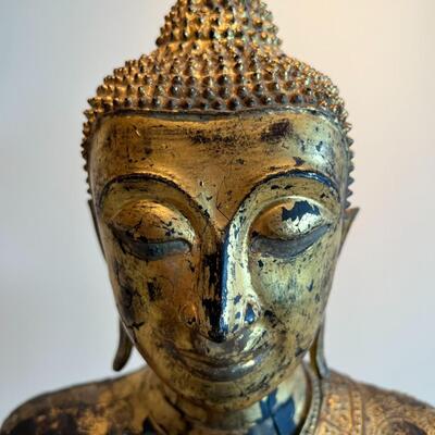 Antique Thai Gilt Lacquered Bronze Seated Meditation Buddha Statue