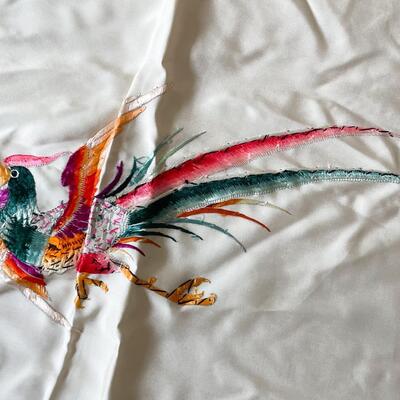 VINTAGE SILK ORIENTAL EMBROIDERED FABRIC/QUILT TOPPER