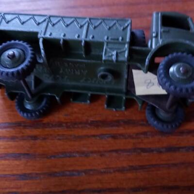 LOT 38  DINKY MILITARY TRUCK