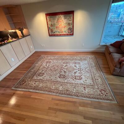 Beautiful Hand Woven Tan and Burgandy European Traditional Area Rug