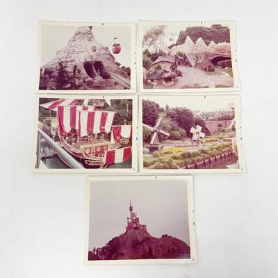 1973 DISNEYLAND PHOTO LOT