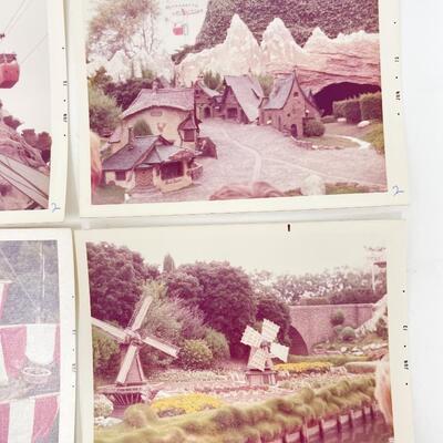 1973 DISNEYLAND PHOTO LOT
