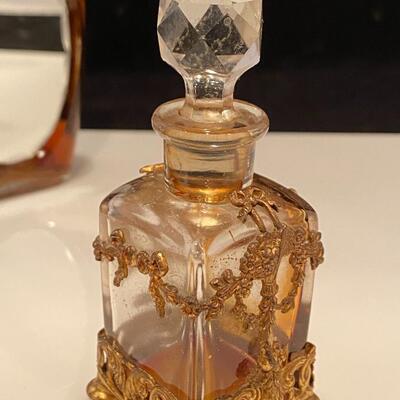 Fabulous Lot of Vintage Perfume Bottles Cosmetics and Costume Jewelry