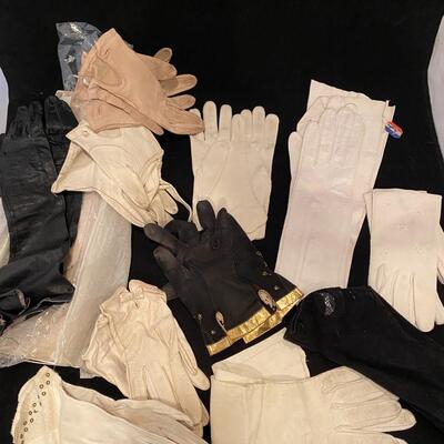 11 Pairs of Vintage Leather and Cloth Gloves