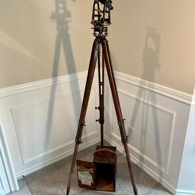 Antique E.G. Soltmann Inc. New York Buff & Buff Mfg. Co. Boston Engineering Surveyor's Level Tripod