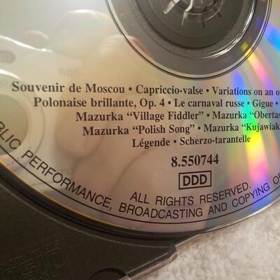 2 CD's Peter Tchalkovsky Glazunow and Henryk Wieniawski Violin Showpieces.