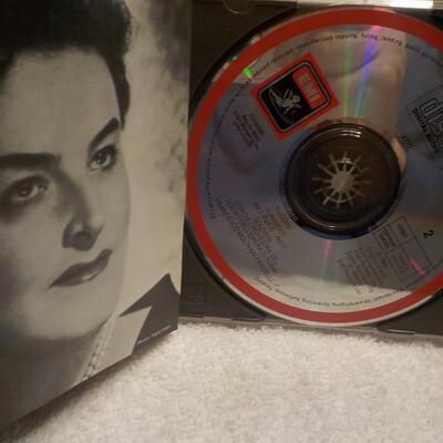 Puccini in Turandot, Nilsson Scotto, Corelli, Opera Acts 1,2,3, on CD.