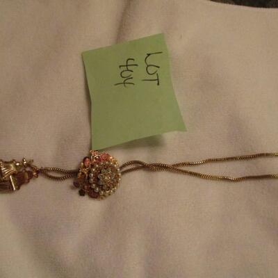 Neclace