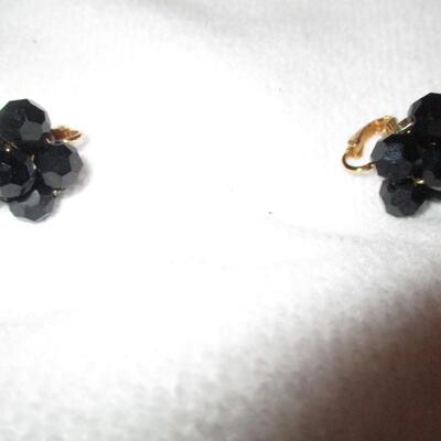 Black Stone Necklaces w/earrings